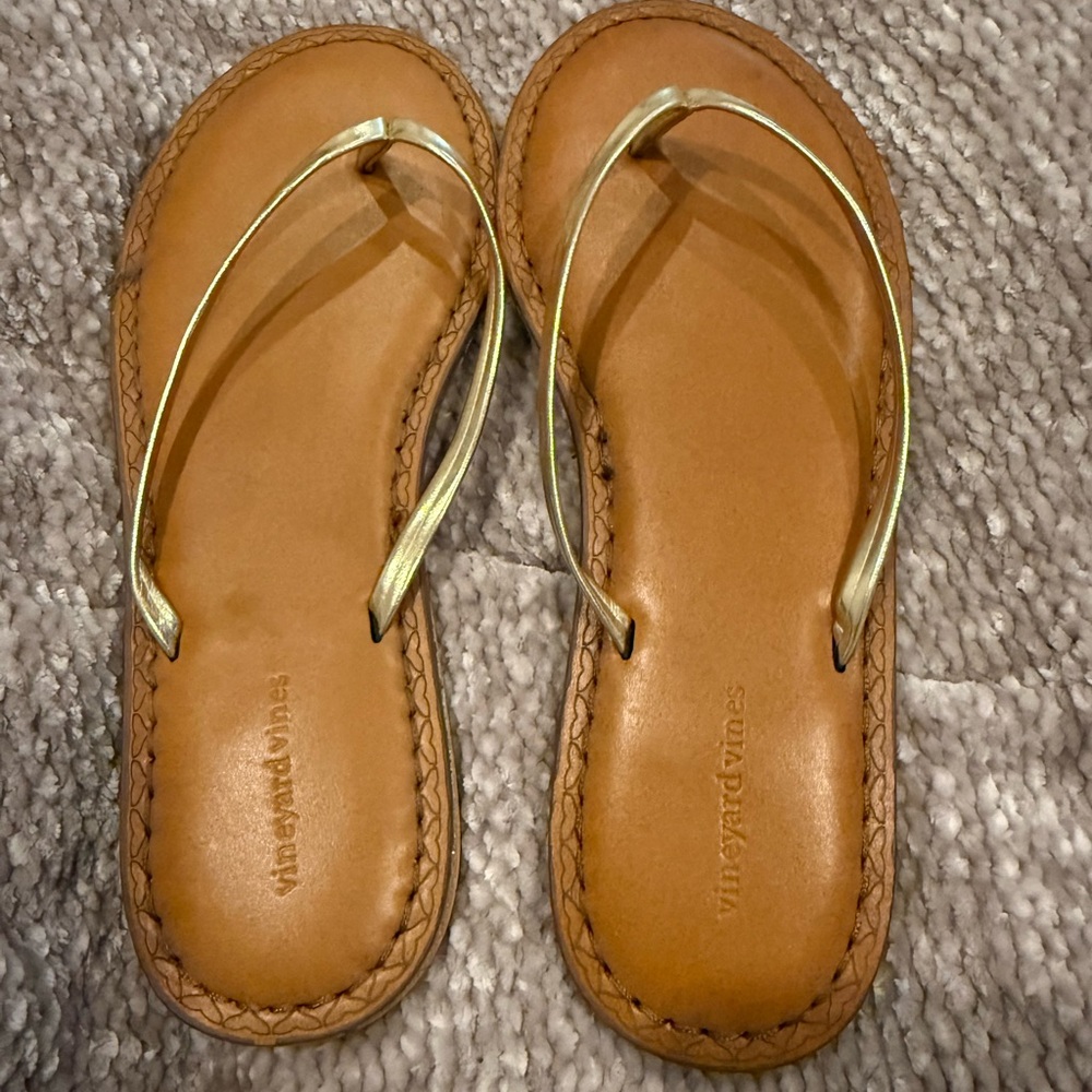 Vineyard vines sandals